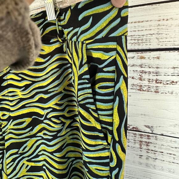 BP Nordstrom's Neon Black Animal Print Straight Leg Bold Print Pants Stretch 3X - Picture 3 of 5